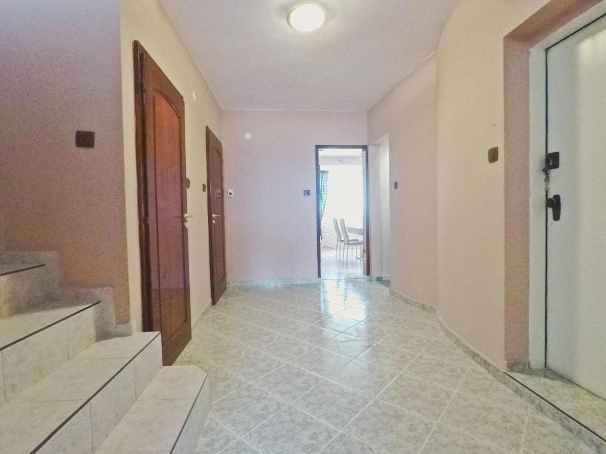 Spacious And Bright Maisonette Varna Center Kültér fotó