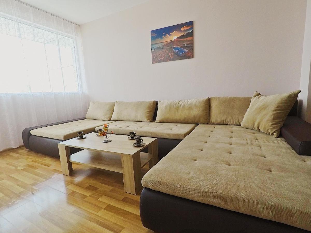 Spacious And Bright Maisonette Varna Center Kültér fotó