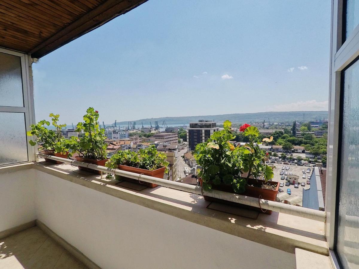 Spacious And Bright Maisonette Varna Center Kültér fotó