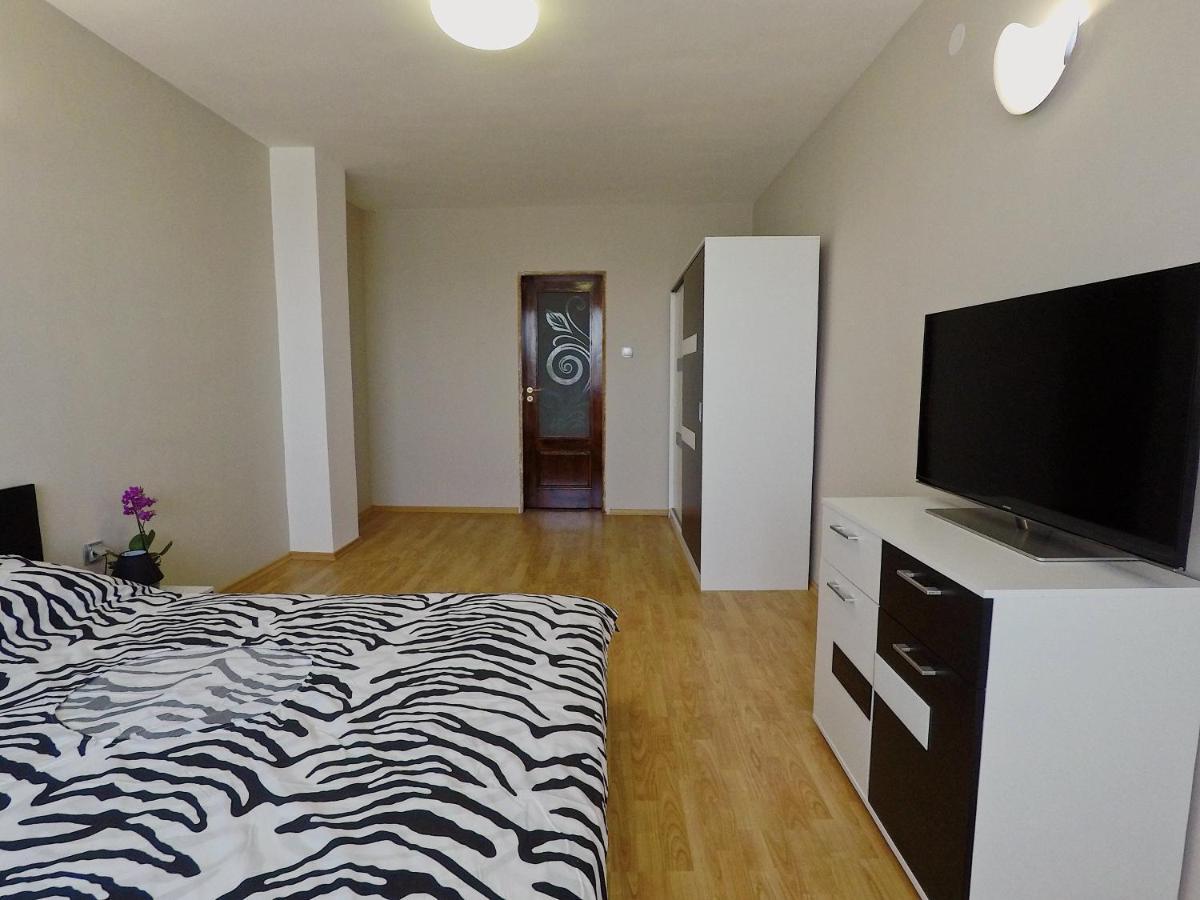 Spacious And Bright Maisonette Varna Center Kültér fotó